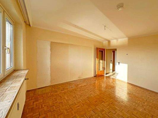 Schlafzimmer mit Blick zur Diele