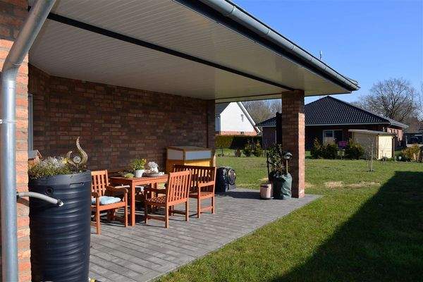 Überdachte Terrasse