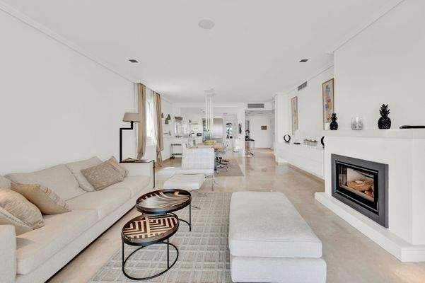 Living area in apartment in Cas Català 2