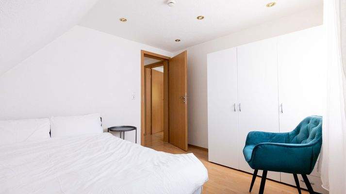 Schlafzimmer 2