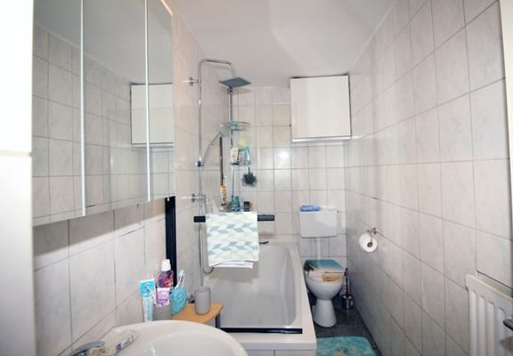 Badezimmer EG