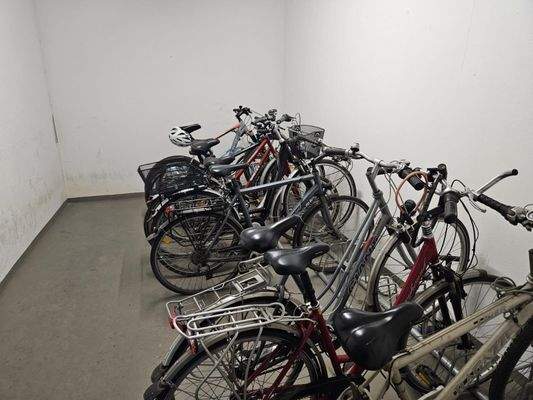 Fahrradabstellraum