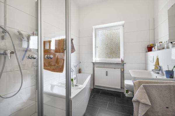 Badezimmer Hochparterre