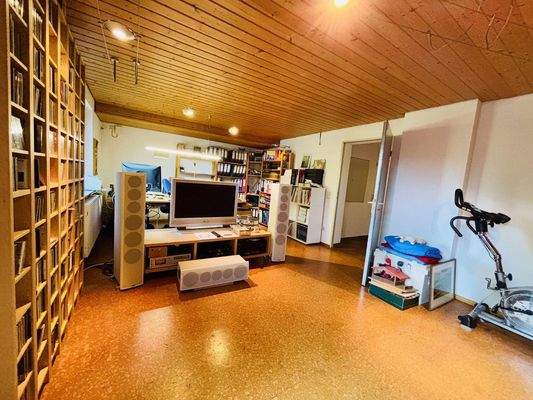 KG Hobbyraum/ Büro 2
