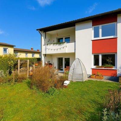 Hausansicht vom Garten