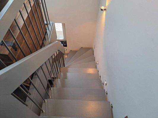 Treppe zum Dachgeschoss