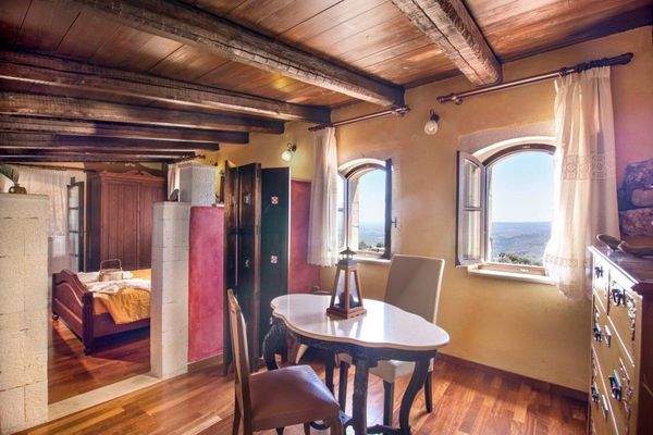 Villa For Sale in Samonas village 8.jpg