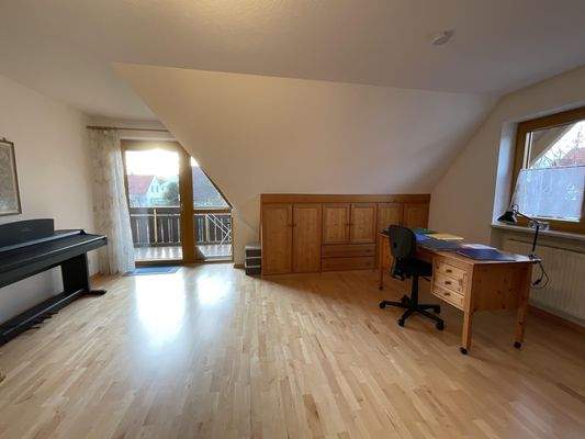 Zimmer mit Küchenanschluss