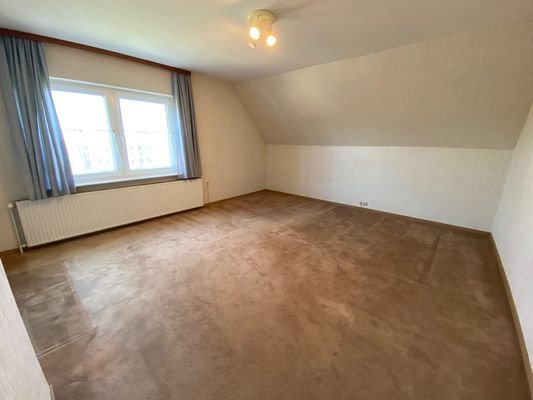 3. Zimmer oben