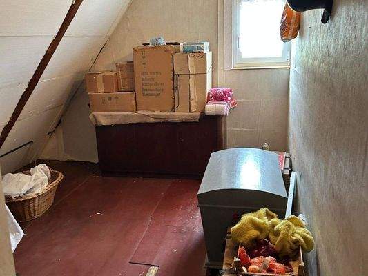 Raum 3 im DG (lt. GR)