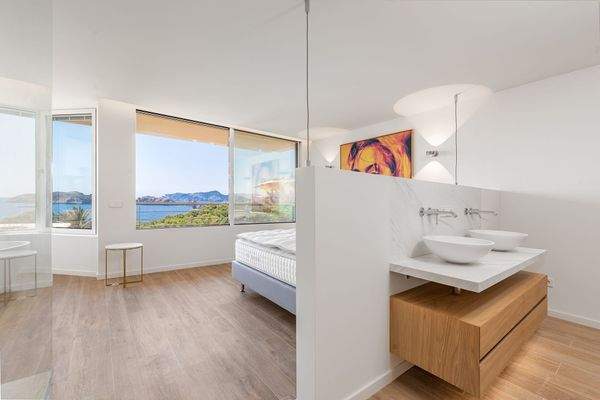 Schlafzimmer mit Badezimmer en Suite