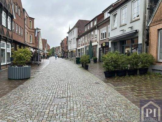 Ladengeschäft in der Fußgängerzone