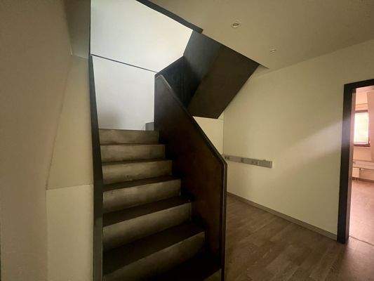 Treppe zum Spitzboden