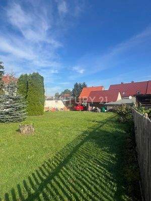 Gartenblick auf das Haus