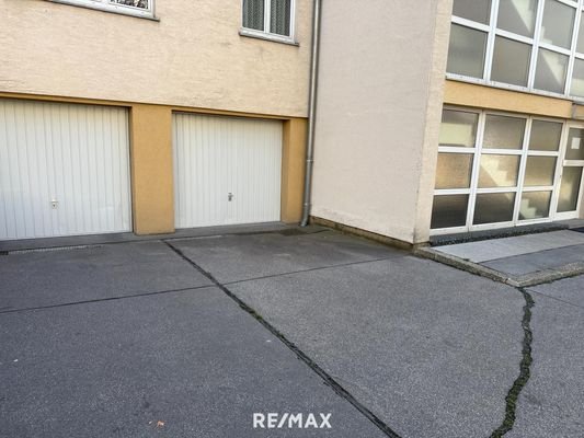 bei Bedarf Garage € 77 m2 zu mieten