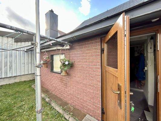 Eingang Hausrückseite