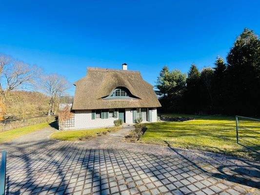 Einfahrt zum Grundstück.jpeg