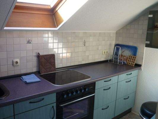 Küche komplett ausgestattet