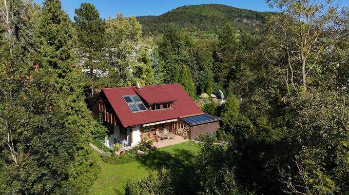 Wohnhaus/ Grundstück