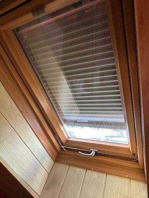 Dachfenster mit Rollladen 2015 neu