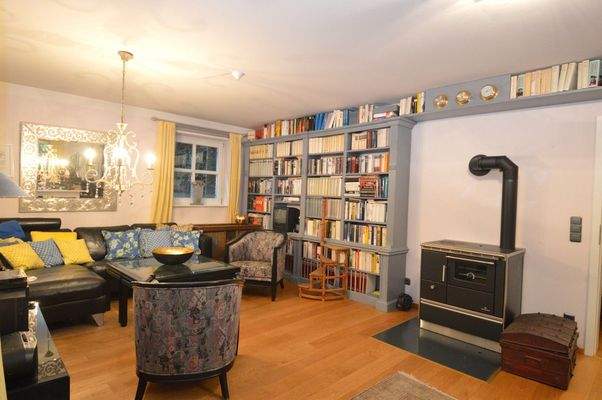 Bibleothek-Büro Ofen UG