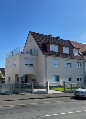 Haus-Front 1