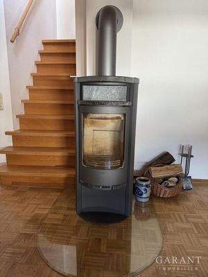 1F68CDB6-1CD7-4AF7-B6C3-025DDD0E03EA 1 1