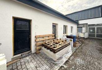 Hier entsteht Ihre eingezäunte Wohlfühl-Terrasse.