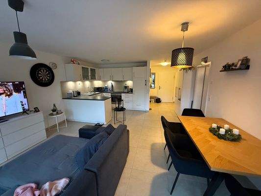 Wohn- und Essbereich (5)