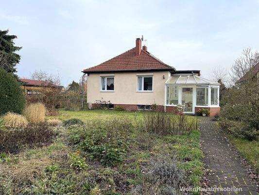 Kompaktes Haus auf teilbarem Grundstück