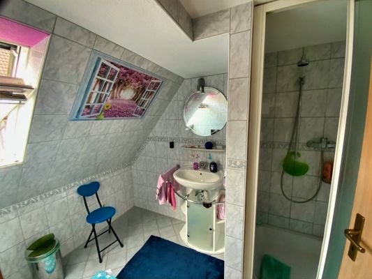 Badezimmer DG
