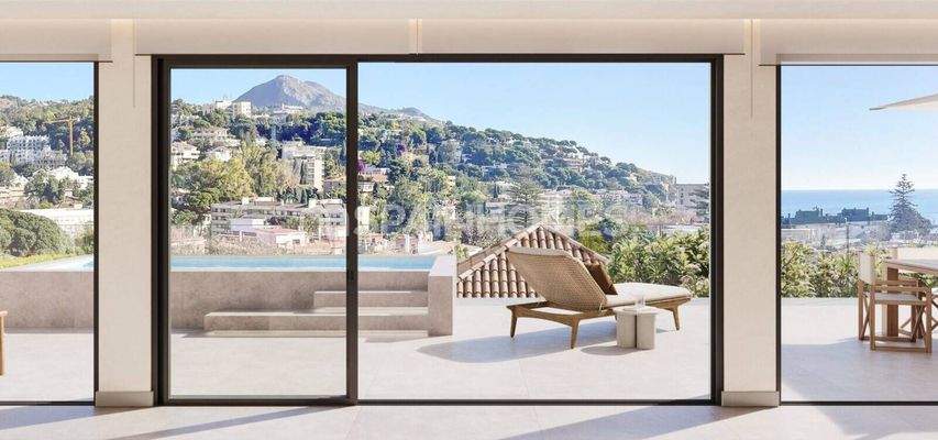 Apartments with Sea Views Close to City Center in Malaga El Limonar