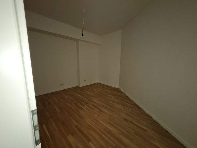 Sanierte - Schicke 2-Zimmerwohnung mit Parkett und Terrasse guter Energieeffizienz - Foto 1