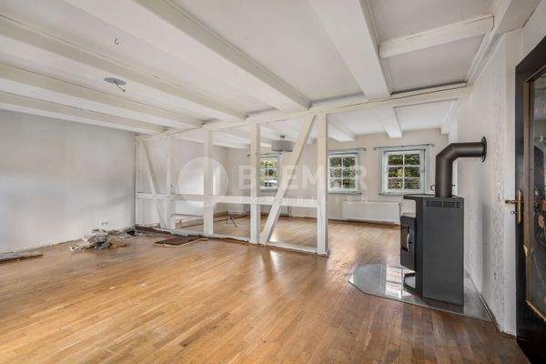 Wohnzimmer mit Kaminofen