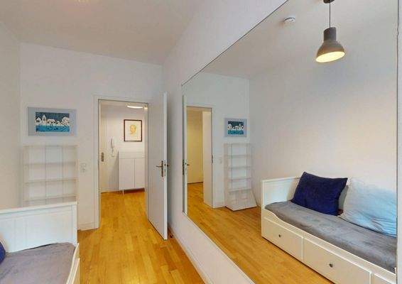 Schlafzimmer 1
