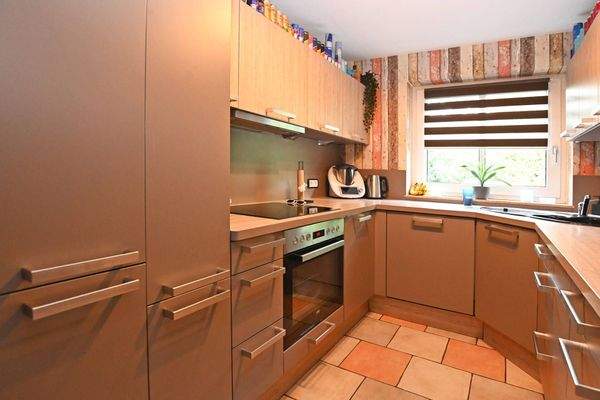 offen zum Wohn- & Essbereich