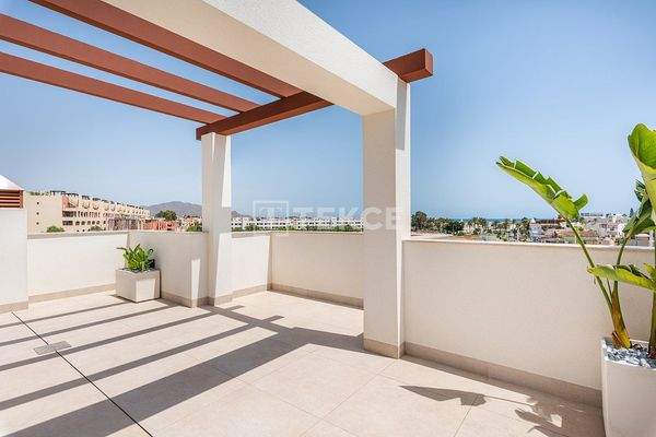 Detached Real Estate Near the Beach in Palomares with Chic Design