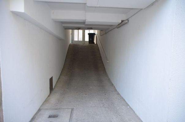 Zugang zum Hinterhof