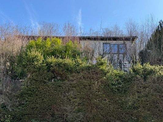 Blick von der Straßenseite