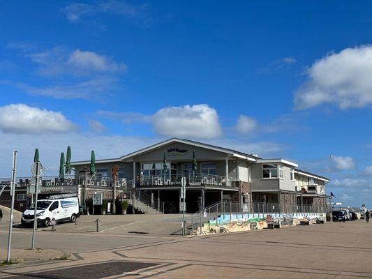Hafen Harlesiel.jpg