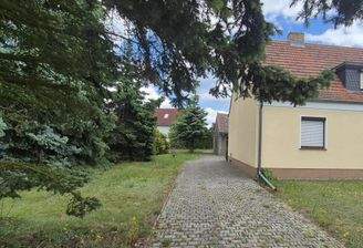 Grundstückseinfahrt