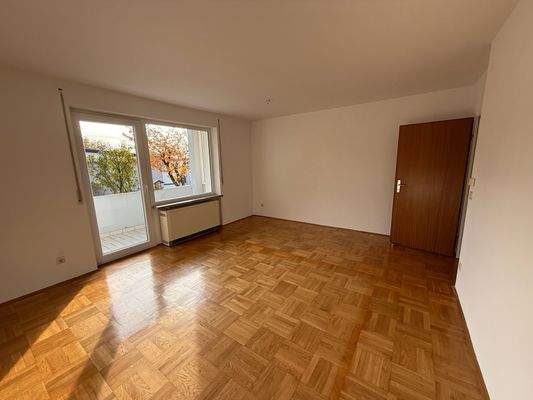 Wohnzimmer - groß & Geräumig