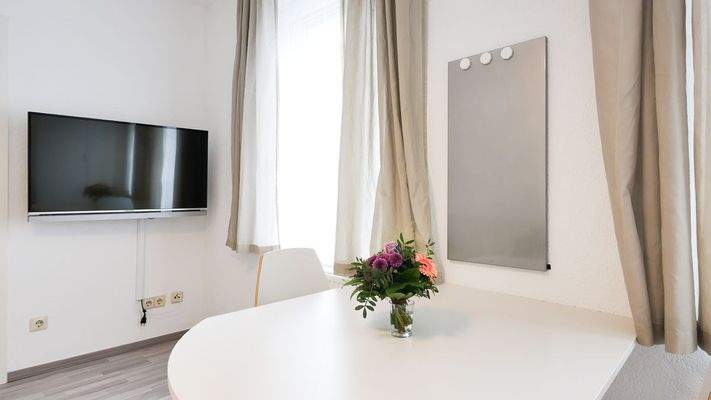 073 1 TV (1 von 1).jpg