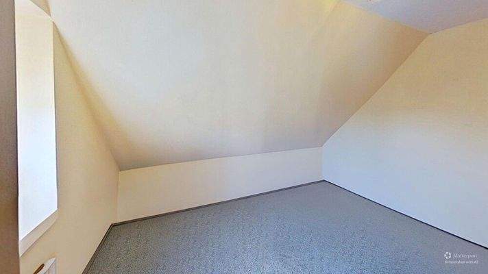 Kind 1 (mit KI unmöbliert)