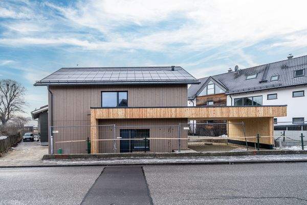 Freedome_Pictures_Schäftlarn_Klosterstr. 8_EFH (35 von 39).jpg