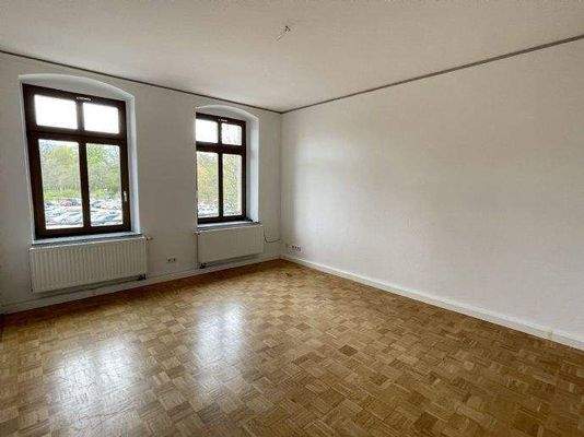 Wohnzimmer mit Stuckleiste