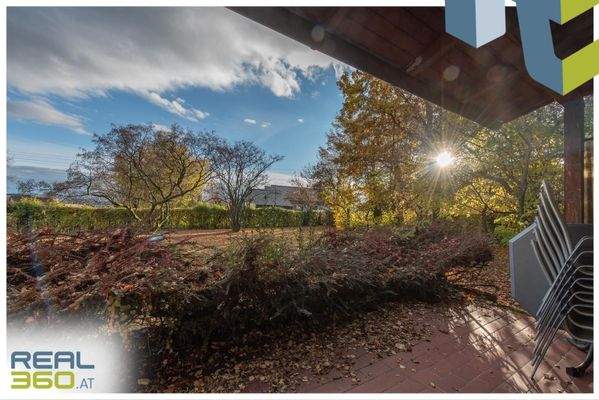 Ausblick von der Terrasse des Bestandsgebäudes