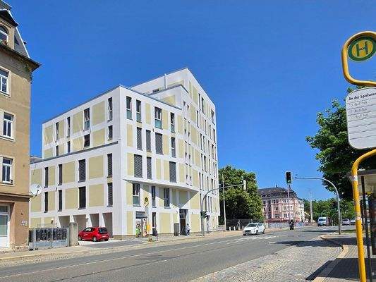 OPNV_Haltestellen vor dem Haus