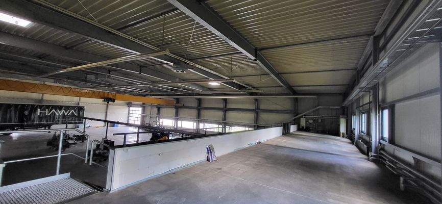 ZUSÄTZLICH STAURAUM 