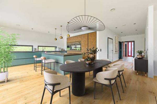 Küche und Essbereich